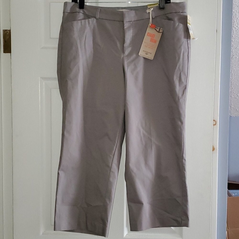 Dockers Metro Capri, 14